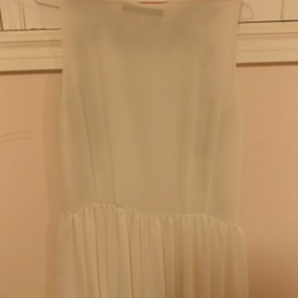 🏷️2/$15 White Embroidered Tunic Dress - Picture 4 of 6
